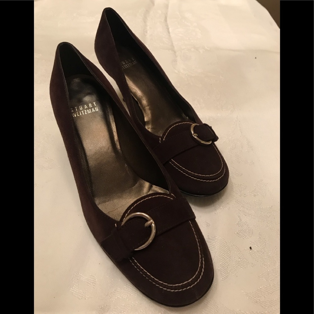 Stuart Weitzman Brown suede pumps